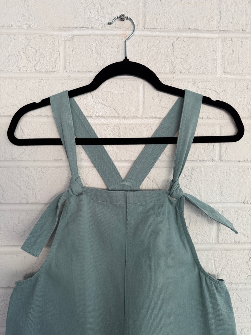 Anrabess Cyan Tie Knot Straps with Front Pockets Romper in Sage Green Size Smal - Picture 3 of 14